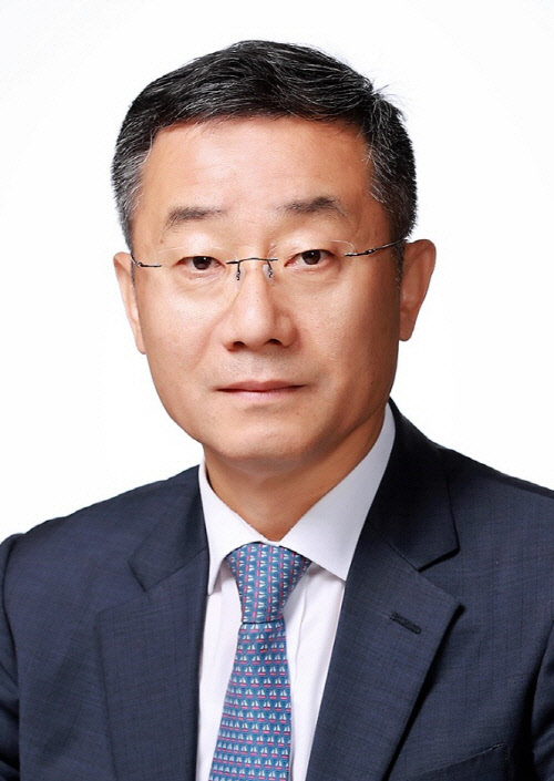 박순문 신영부동산신탁 대표. 신영증권 제공.